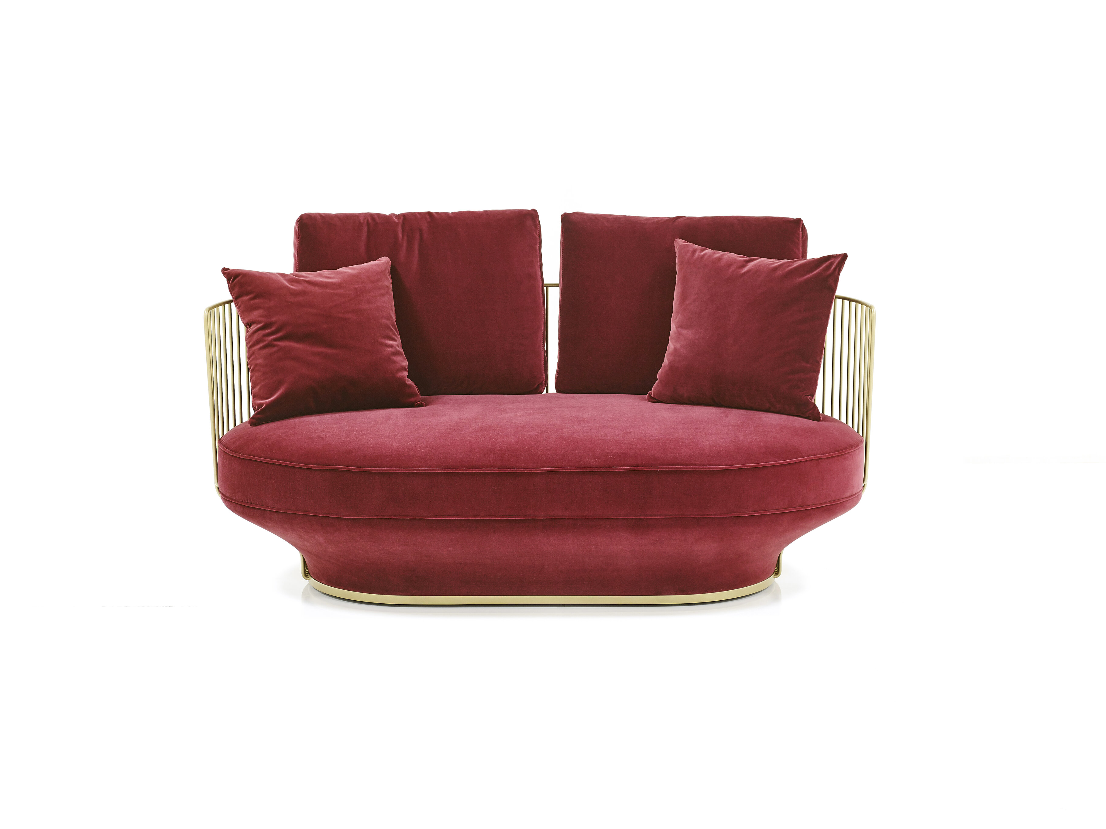 Zweisitziges Sofa mit Metallgerüst und mit bordaux rotem Samt bezogenen Sitzkissen
